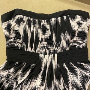 Max & Cleo Black & White Strapless Maxi Jersey Dress Sz 6